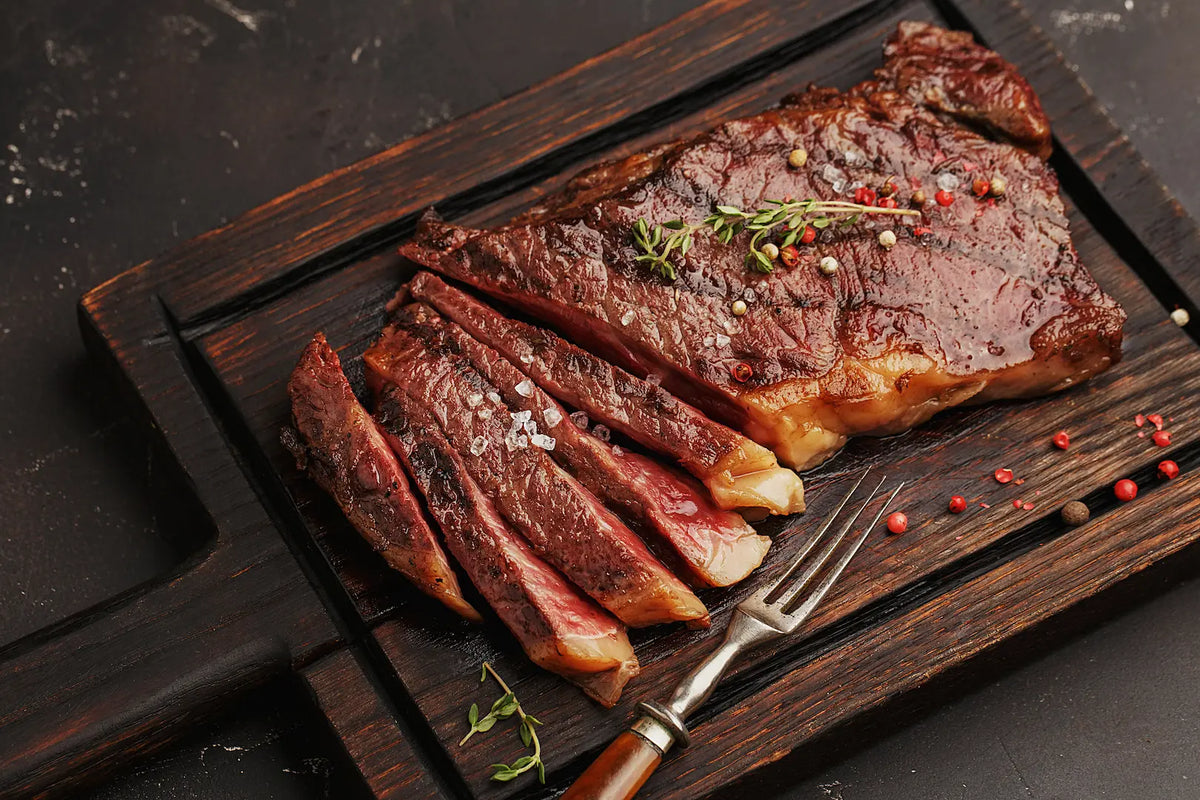 Greek Wagyu Striploin F1 - BMS 5+
